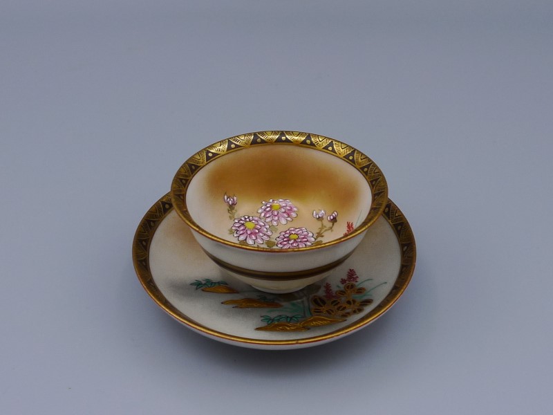 九谷焼 金襴手 花文 煎茶碗 茶托