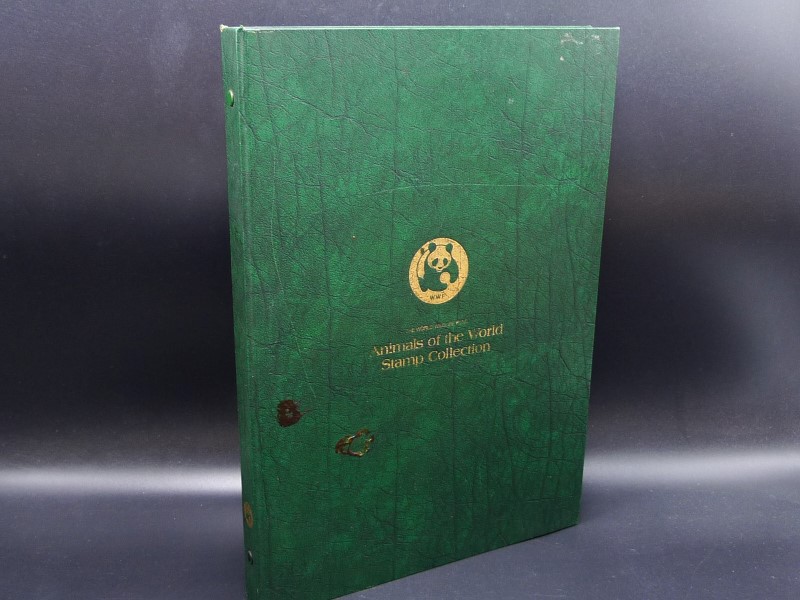 WWF 切手アルバム 1976年 本・雑誌・漫画 WWF 切手アルバム